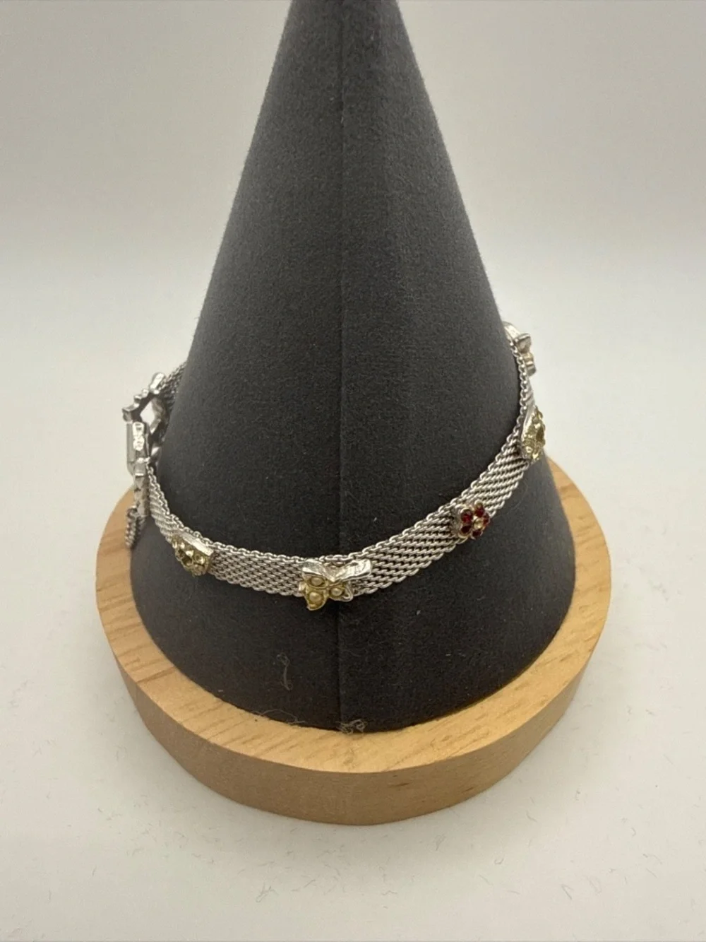 Goldette NY Charm Silver Tone Mesh Bracelet Vintage MCM Clear White & Red Stones